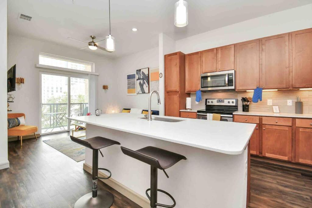 Htown Downtown Oasis Leilighet Houston Eksteriør bilde
